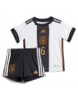 Billige Tyskland Joshua Kimmich #6 Hjemmedraktsett Barn VM 2022 Kortermet (+ Korte bukser)